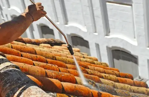 Nettoyage de toitures - Lesches